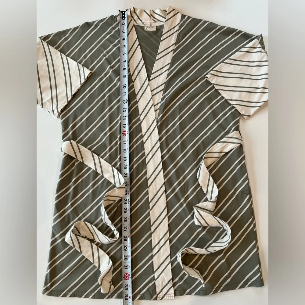 Pact 100% Organic Cotton Olive and Cream Striped Robe 3/4 Sleeve Size XS - Picture 3 of 12